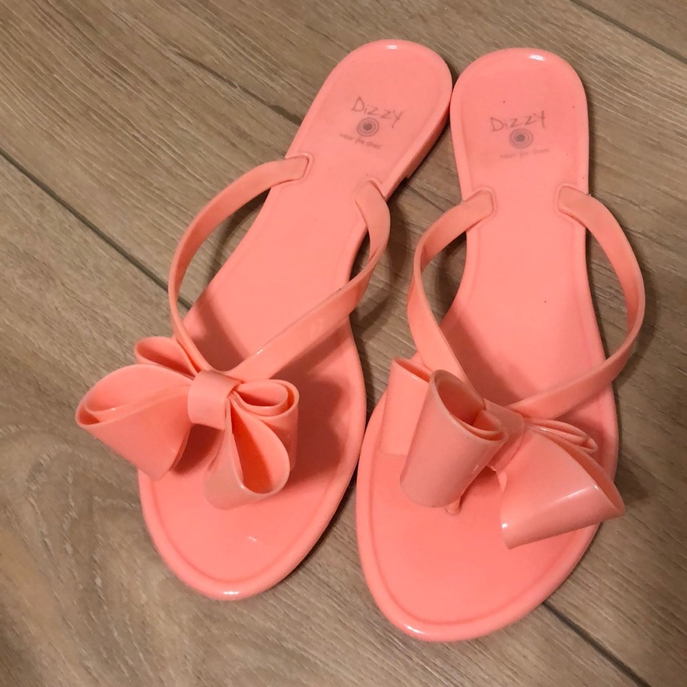 Dizzy Sandals with bow